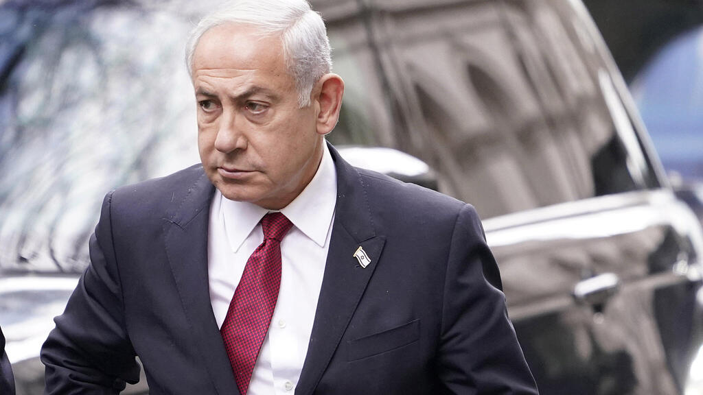 Биньямин Нетаниягу (Фото: AP) הפגנות בלונדון בזמן ביקורו של ראש הממשלה בנימין נתניהו