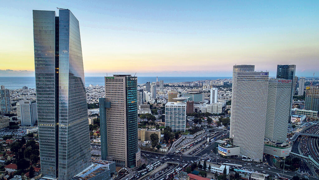 Tel Aviv Skyline 