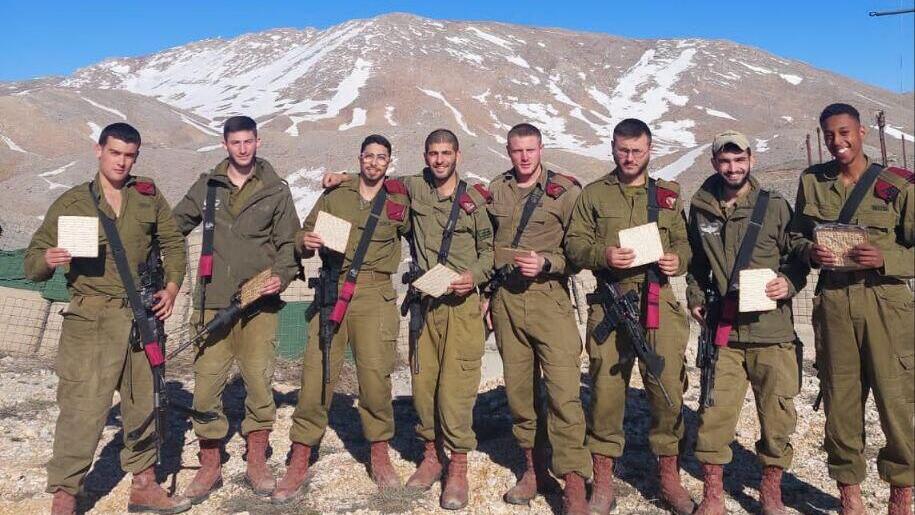 לוחמים במוצב אסטרא