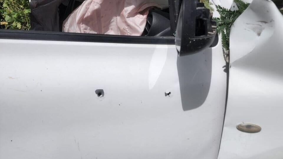 האוטו שנפגע בפיגוע הירי בצומת חמרה