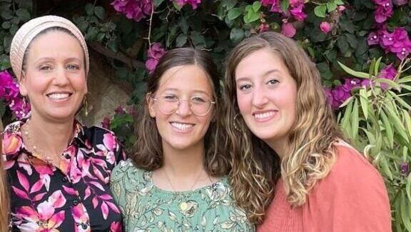 לאה די ובנותיה שנרצחו בפיגוע