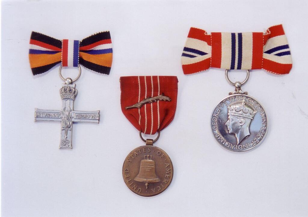Medals of Honor received by Rachel (Didi) Harel (Hertz)-Roos