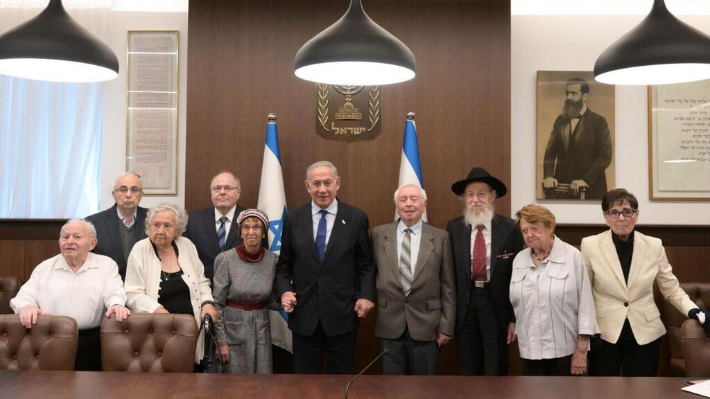 הזמר שולי רנד יחליף את הרב אפרים מול