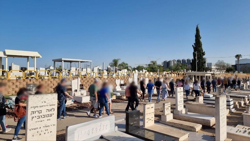 Похороны Раи Валицкий (Фото: "Ихуд-ацала") Похороны Раи Валицкий