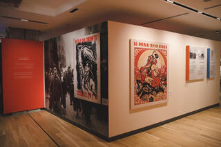 В музее АНУ 