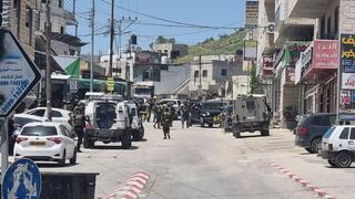 זירת פיגוע הדקירה בכיכר עינסבוס