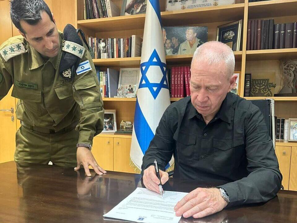 שר הביטחון יואב גלנט