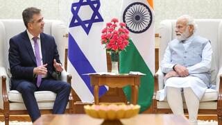 אלי כהן בפגישתו עם ראש ממשלת הודו מודי
