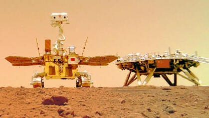 The Chinese rover Zhurong next to its landing site in Utopia Planitia on Mars 