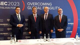 אלי כהן עם שרי החוץ של אוסטריה, צ'כיה וסלובקיה