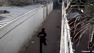 תיעוד מוחמד אבו סריחאן יורה על שוטר