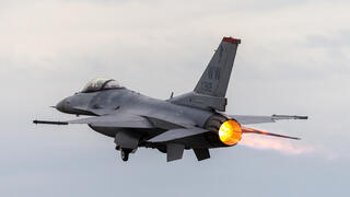 מטוס F-16 של צבא ארה"ב ארכיון 