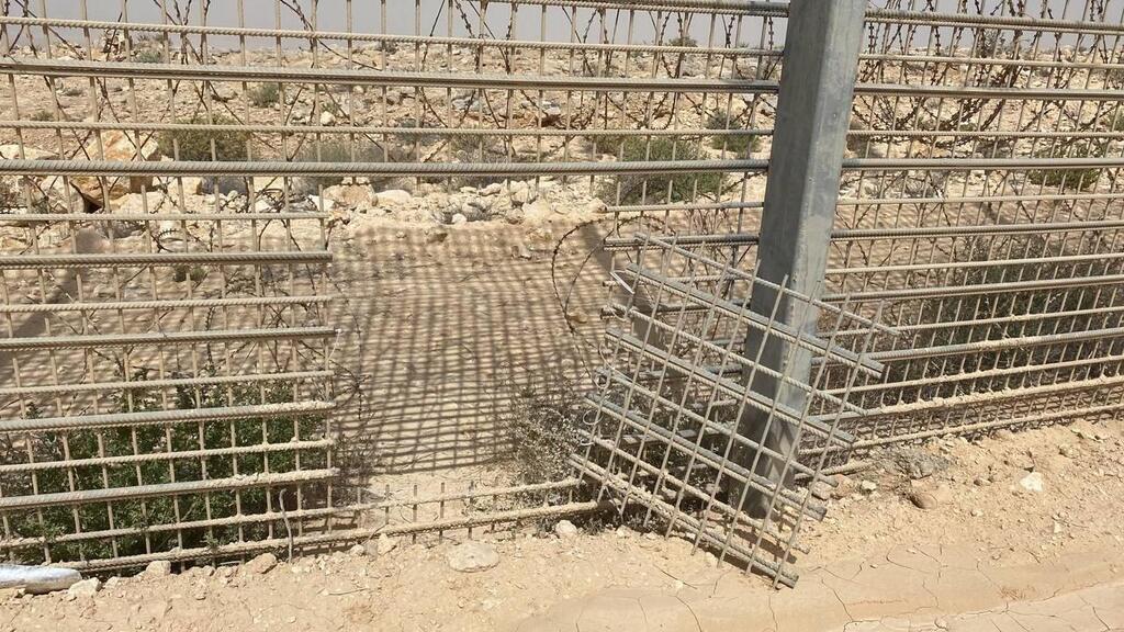 מעבר חירום לאורך גדר הגבול בין ישראל למצרים