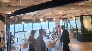 הפגנה נגד השר יואב קיש בביקור בחברת הייטק בתל אביב