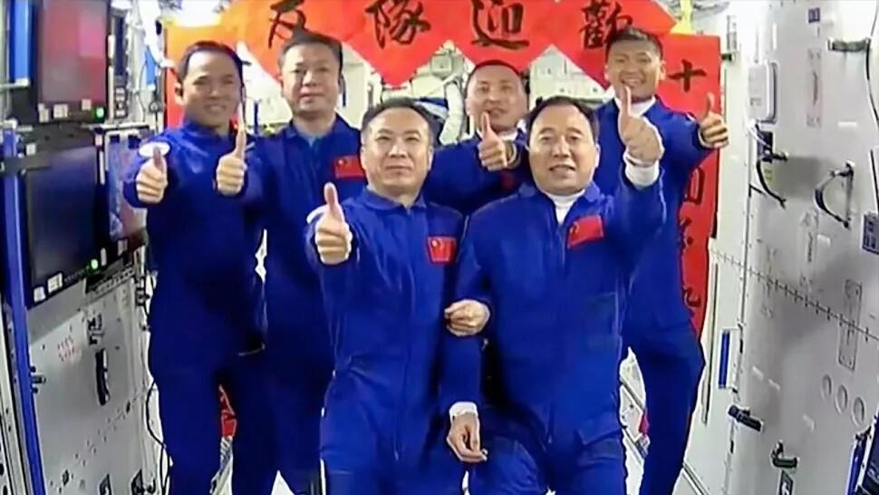 Six out of 17. The two teams of Shenzhou 15 and 16 missions at the Chinese space station this week 