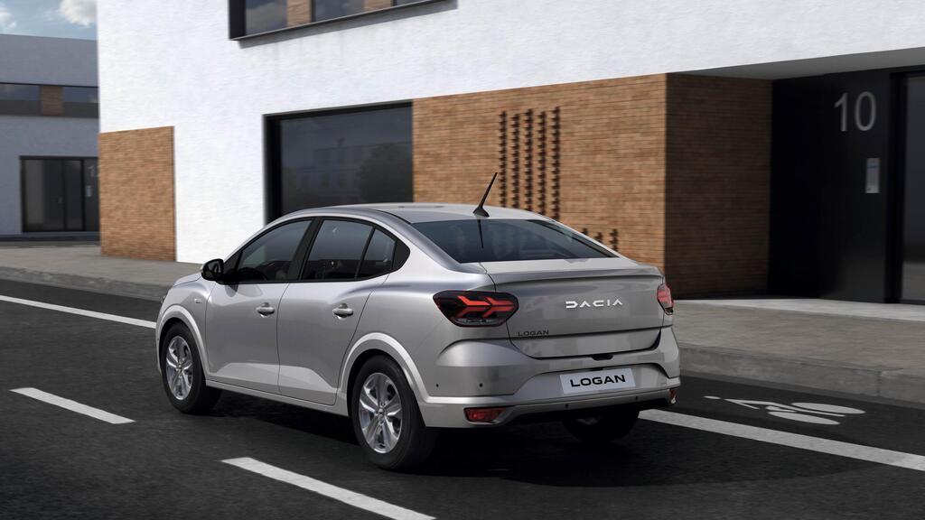 Новая Dacia Logan - простор и комфорт на каждом сиденье 