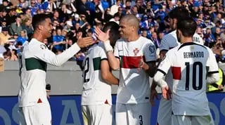 שחקני נבחרת פורטוגל חוגגים