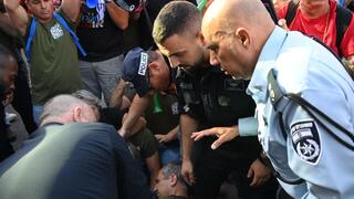 הפגנת אחים לנשק מול ביתו של יריב לוין מודיעין