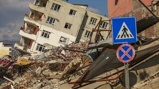 נזקי רעידת האדמה הכתבה בטורקיה