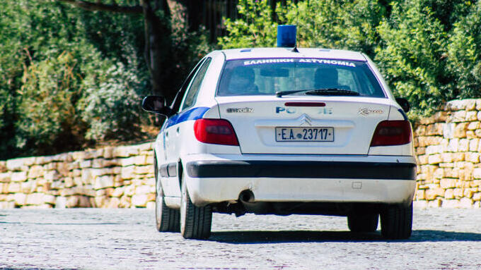אילוס ניידת משטרה אתונה היוון
