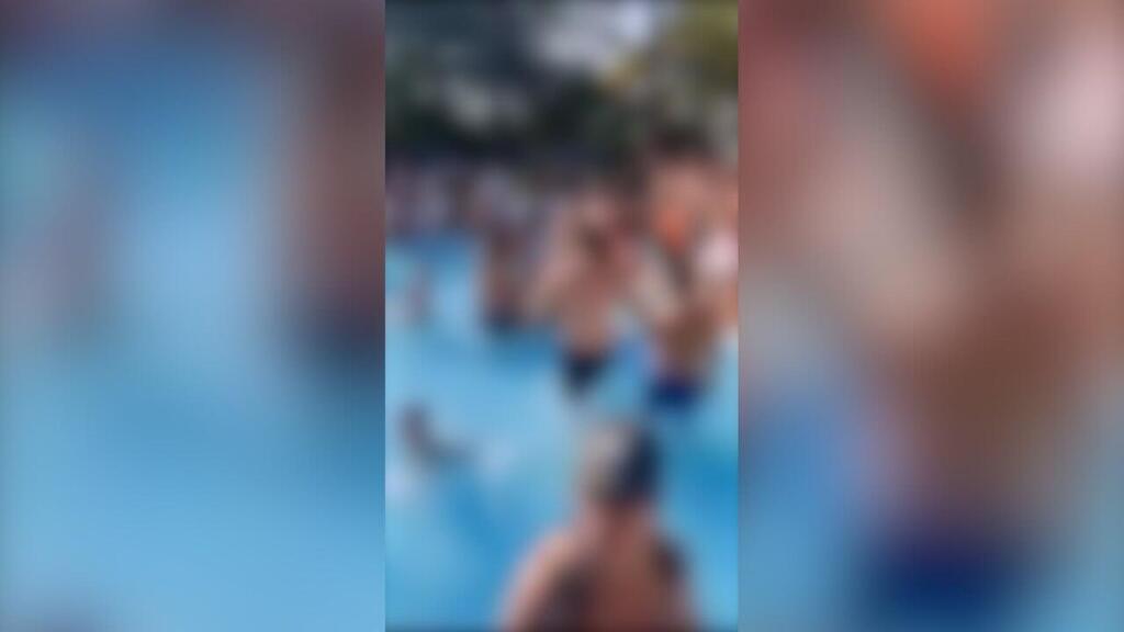 הקיץ נפתח באלימות - 2 נשים הולכות מכות בבריכת בריזה בחולון