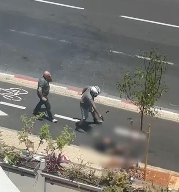 נטרול המחבל זירת פיגוע הדריסה בנאות אפקה, תל אביב