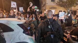 הפגנה נגד מבצע "בית וגן" בחיפה