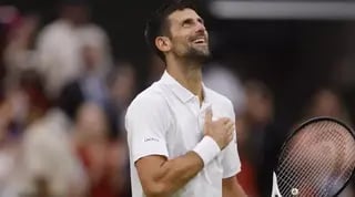 נובאק ג'וקוביץ' חוגג