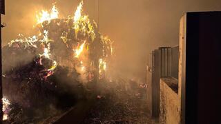 תיעוד הצתת השריפה במתבן בכפר שמאי