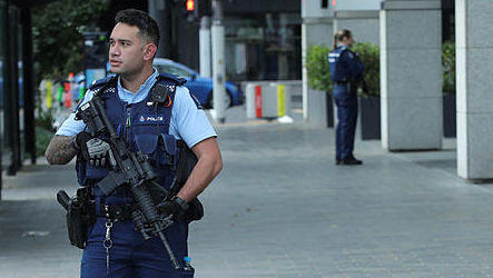 שוטרים סגרו רחובות בניו זילנד אחרי הירי