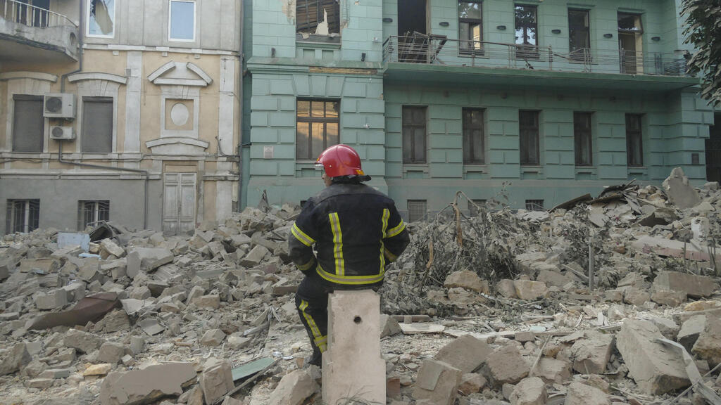  Разрушения в историческом центре Одессы 