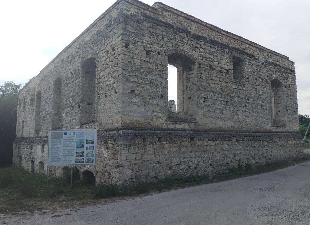 בית הכנסת העתיק ברשקוב