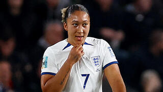 שחקנית נבחרת אנגליה לורן ג'יימס