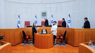 בית המשפט העליון - דיון על פסילת חוק הנבצרות
