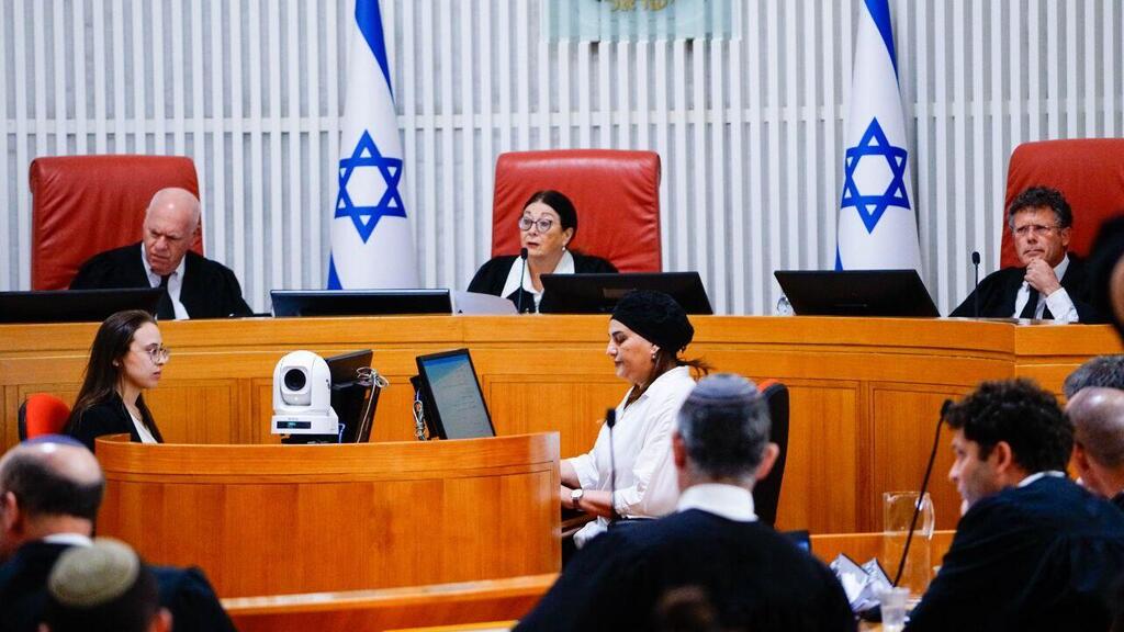 בית המשפט העליון - דיון על פסילת חוק הנבצרות