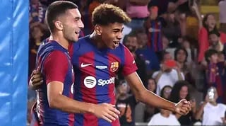 לאמין ימאל ופראן טורס חוגגים