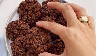 Oatmeal chocolate chip cookies 
