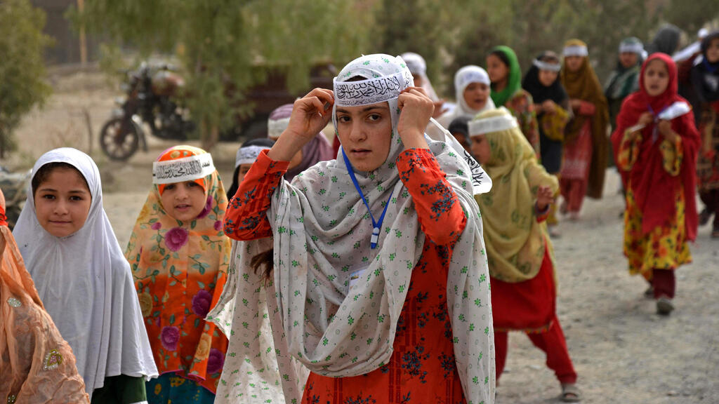 קנדהאר אפגניסטן טליבאן חוגג שנתיים לעלייה לשלטון