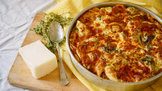 מתכונים פשטידת פסטה וגבינות עם קשקבל, ריקוטה ותרד