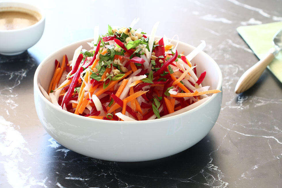 מתכונים ססלט שורשים צבעוני