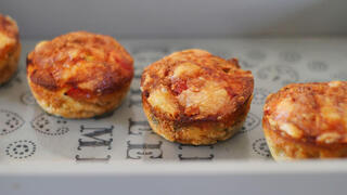 מאפינס מלוחים עם גבינה וירקות