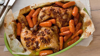 כרעיים בתנור עם גזר וחמאת בוטנים