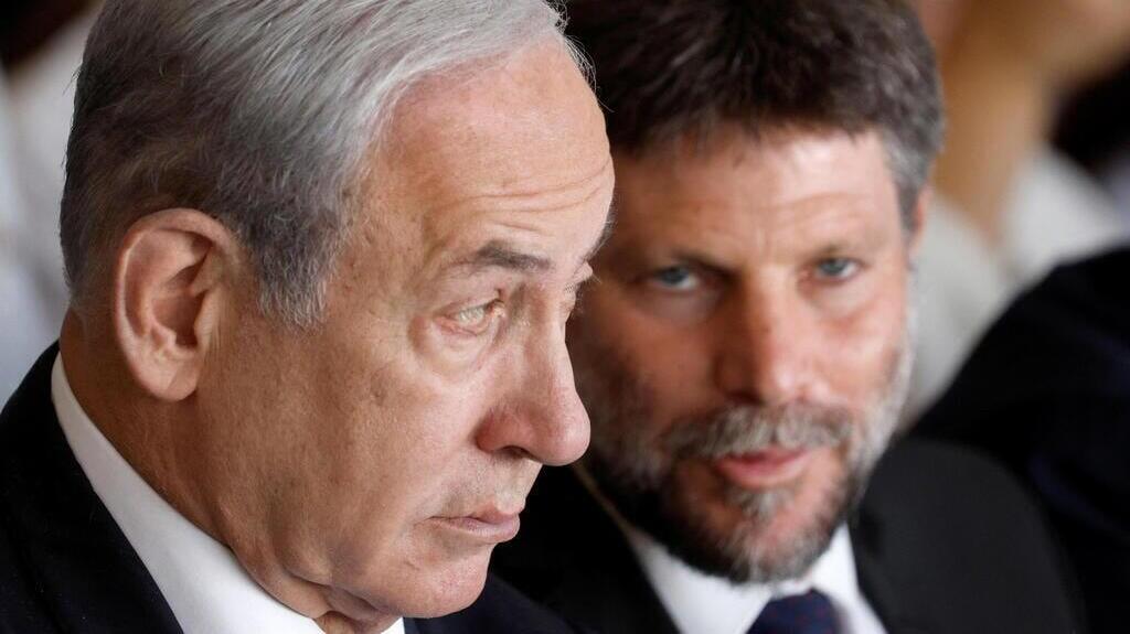 Prime Minister Benjamin Netanyahu with Finance Minister Bezalel Smotrich 
