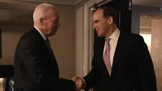 שר הביטחון יואב גלנט נפגש עם שליח הממשל האמריקני למזרח התיכון ברט מקגורק ועם עוזרת שר החוץ האמריקני ברברה ליף