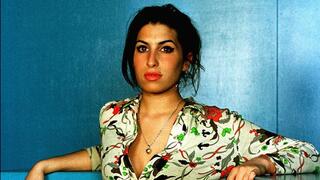Amy Winehouse in 2004