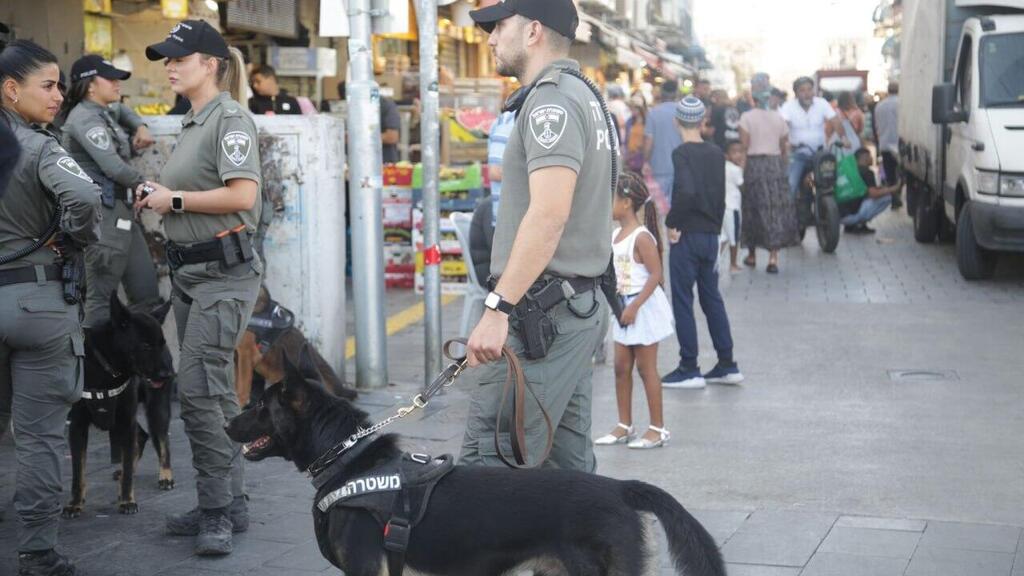 היערכות משטרתית וסיור השטח בראשות יעקב שבתאי בערב ראש השנה, ירושלים