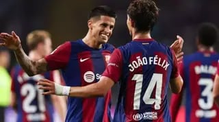 ז'ואאו פליקס וז'ואאו קנסלו חוגגים