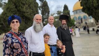 יצחק קרויזר בהר הבית בחג הסוכות