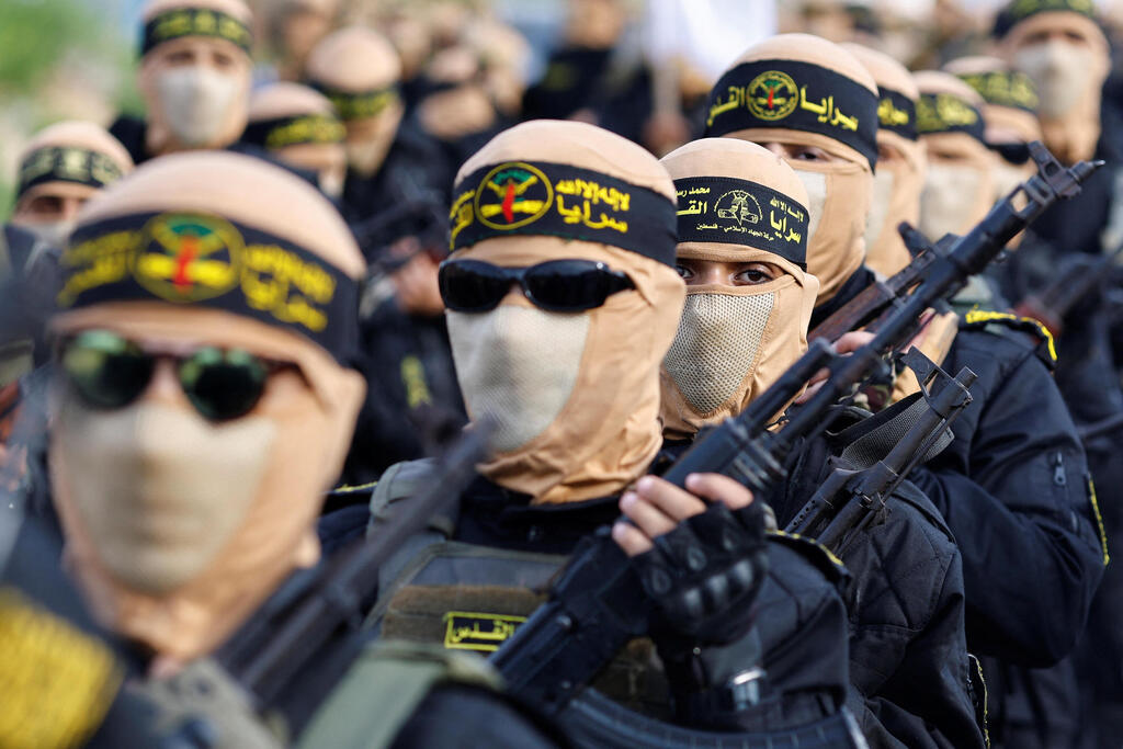 מצעד צבאי בעזה לציון 36 שנים להקמת ארגון הטרור הג'יהאד האיסלאמי