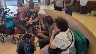 Эвакуированные пожилые репатрианты